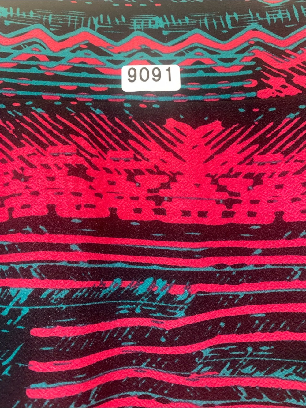 9091 - LuLaRoe Small Cassie Skirt NWT - Picture 2 of 9